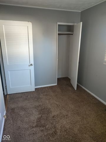 329 Columbia Avenue, Tipton, IN 46072