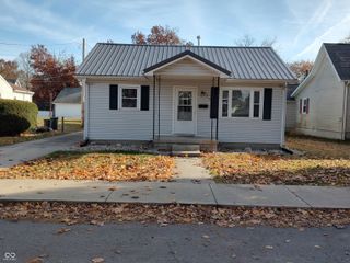 329 Columbia Avenue, Tipton, IN 46072