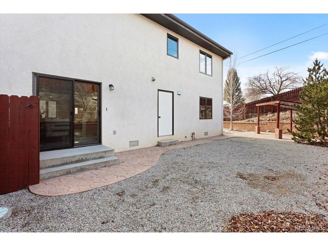 540 W 7th St 1, Salida, CO 81201
