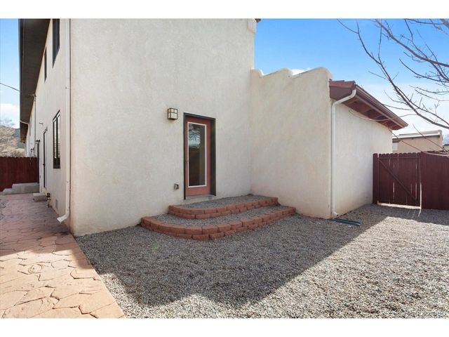 540 W 7th St 1, Salida, CO 81201