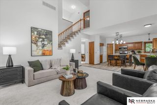 807 Forestview Circle, Bellevue, NE 68005
