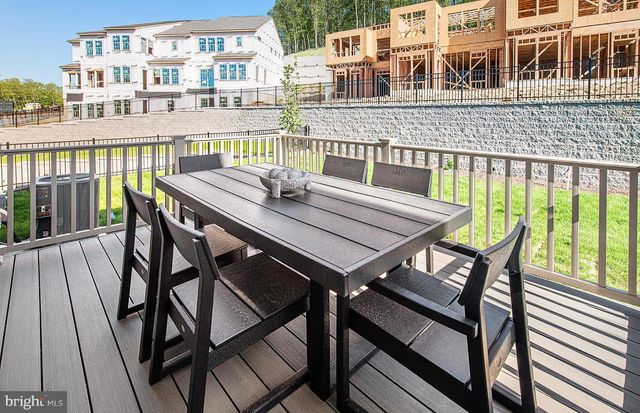 66 CHAUCER CT, Levittown, PA 19057