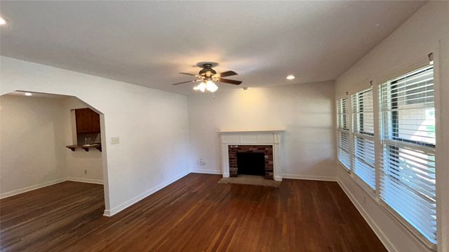 4152 Anita Avenue, Fort Worth, TX 76109