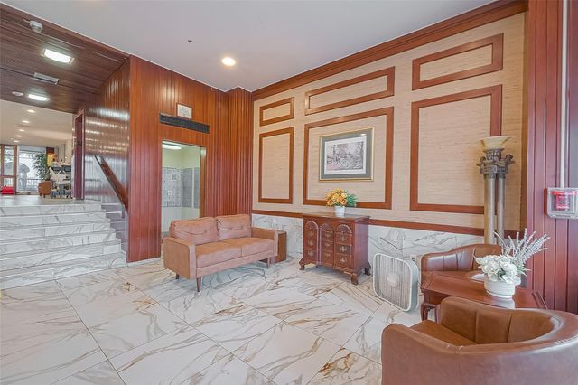 7520 Hornwood Drive 906, Houston, TX 77036