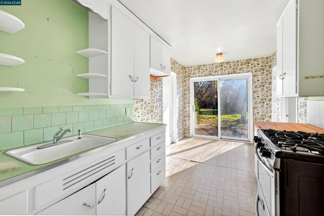 133 Sylvan Rd, Walnut Creek, CA 94596