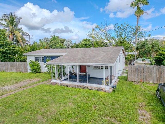 2011 SW 97th Terrace, Miramar, FL 33025