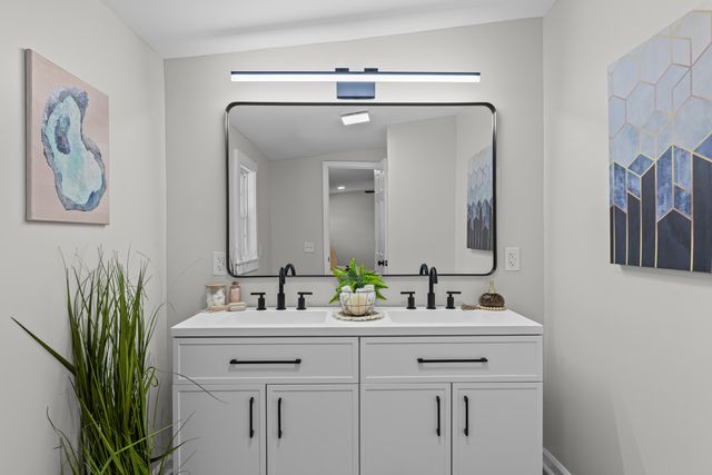 334 Glen Street, Summerville, SC 29483