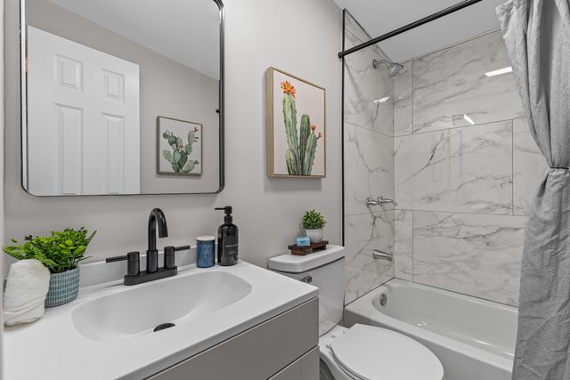 334 Glen Street, Summerville, SC 29483