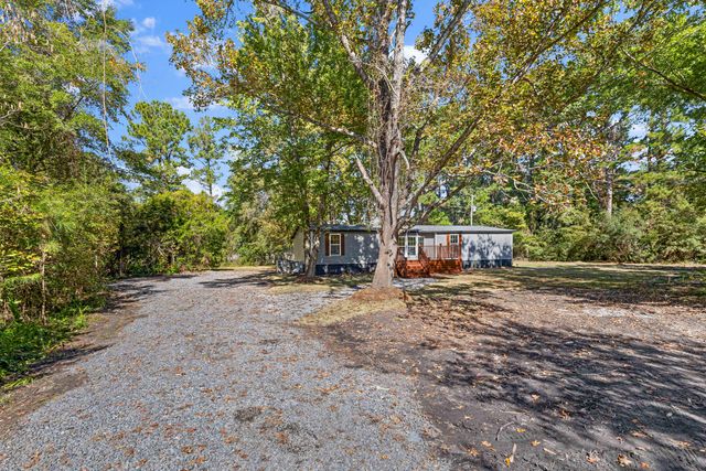 334 Glen Street, Summerville, SC 29483