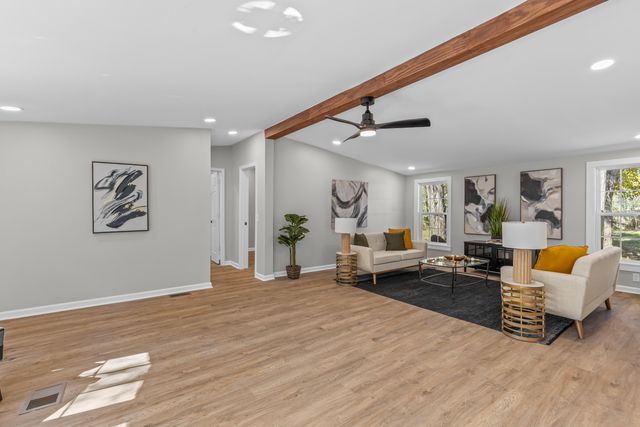 334 Glen Street, Summerville, SC 29483