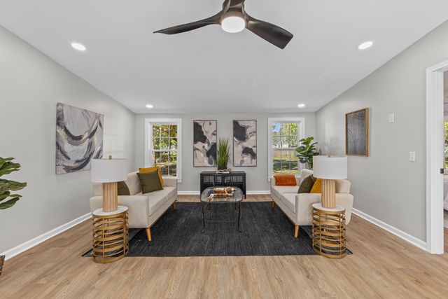 334 Glen Street, Summerville, SC 29483