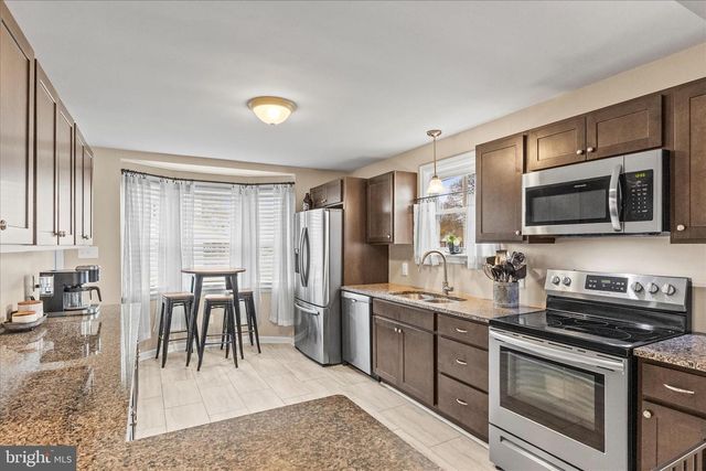 7452 LINCOLN HWY, Abbottstown, PA 17301