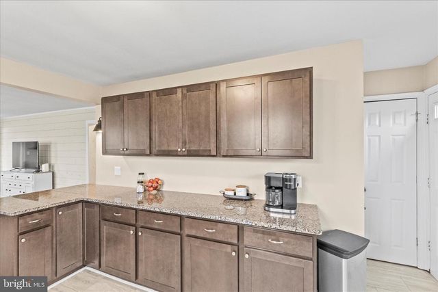 7452 LINCOLN HWY, Abbottstown, PA 17301