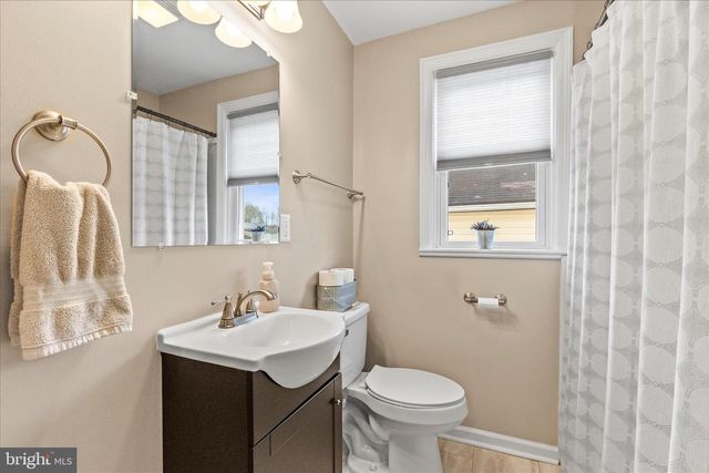 7452 LINCOLN HWY, Abbottstown, PA 17301