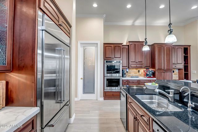 2240 W LEGENDS Way, Anthem, AZ 85086