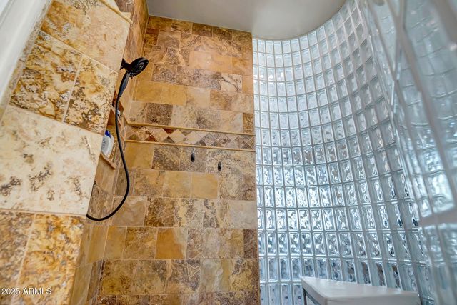 2240 W LEGENDS Way, Anthem, AZ 85086