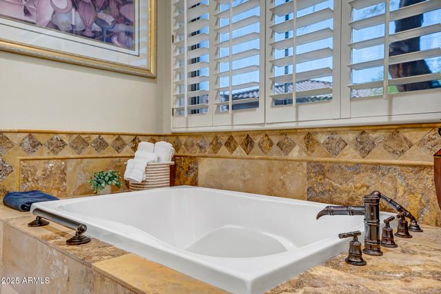 2240 W LEGENDS Way, Anthem, AZ 85086