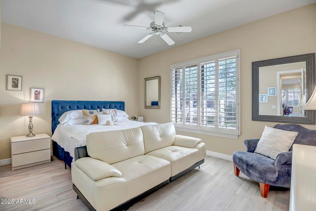 2240 W LEGENDS Way, Anthem, AZ 85086