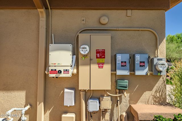 2240 W LEGENDS Way, Anthem, AZ 85086