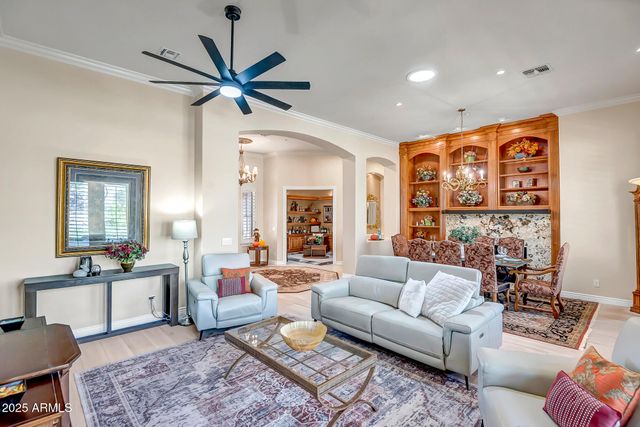 2240 W LEGENDS Way, Anthem, AZ 85086