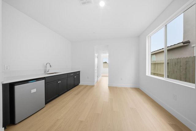 1401 Marmo Cir, Roseville, CA 95747