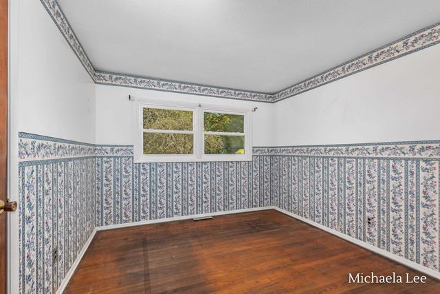 5890 N 3rd Street, Kalamazoo, MI 49009