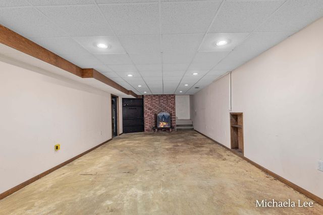 5890 N 3rd Street, Kalamazoo, MI 49009