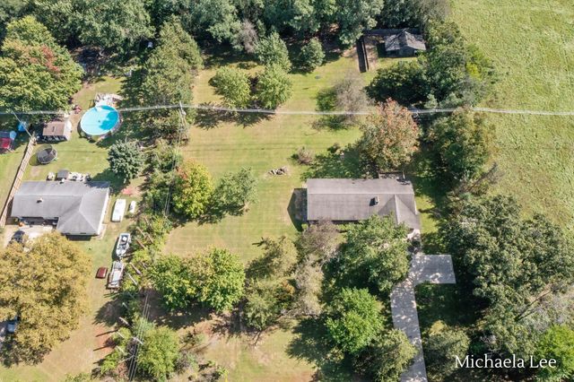 5890 N 3rd Street, Kalamazoo, MI 49009