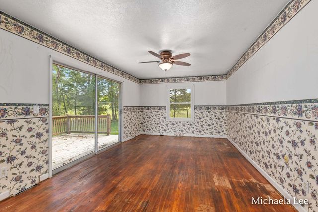 5890 N 3rd Street, Kalamazoo, MI 49009
