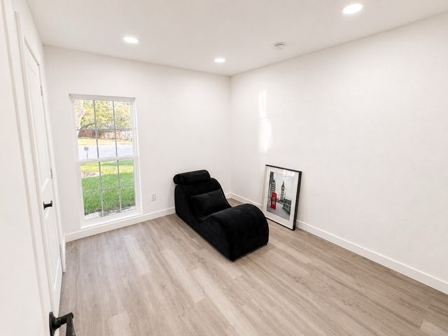 2916 Jason Court, Fort Worth, TX 76112