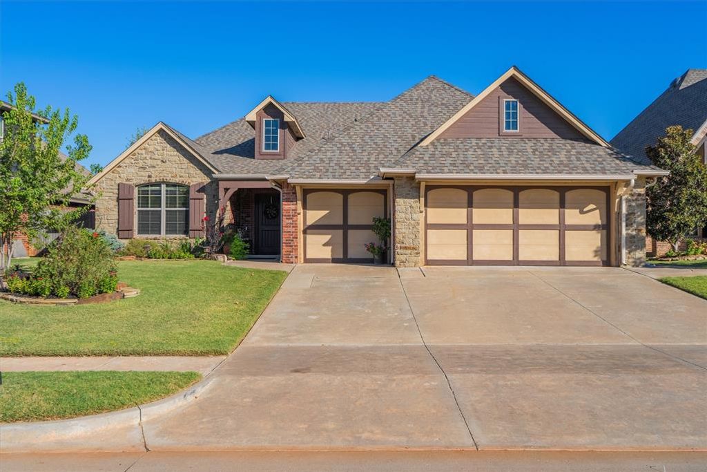 Image 1 of property listing at 15921 Angie Kaye Lane, Edmond, OK 73013
