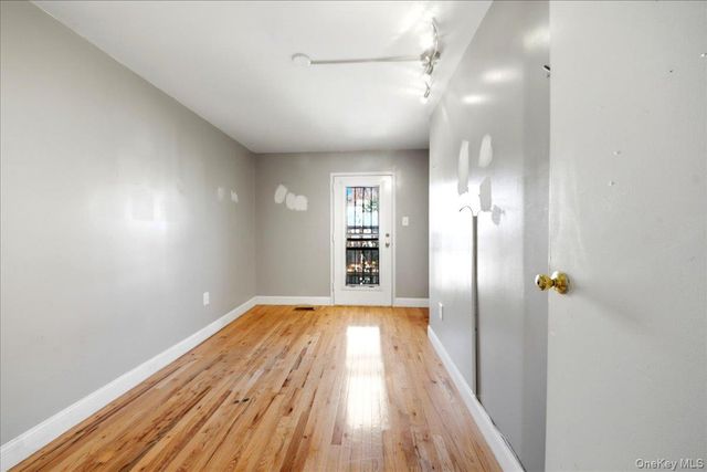916 Union Avenue B, Bronx, NY 10459