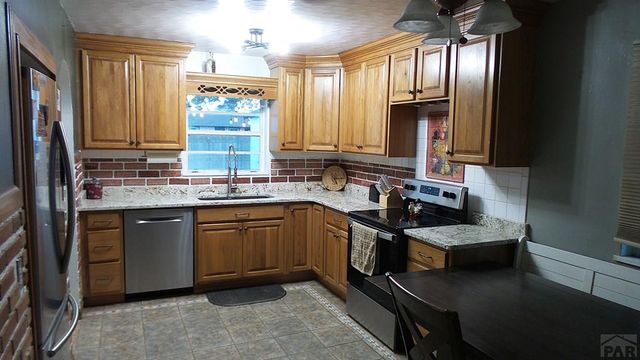 3016 Vail Ave, Pueblo, CO 81005