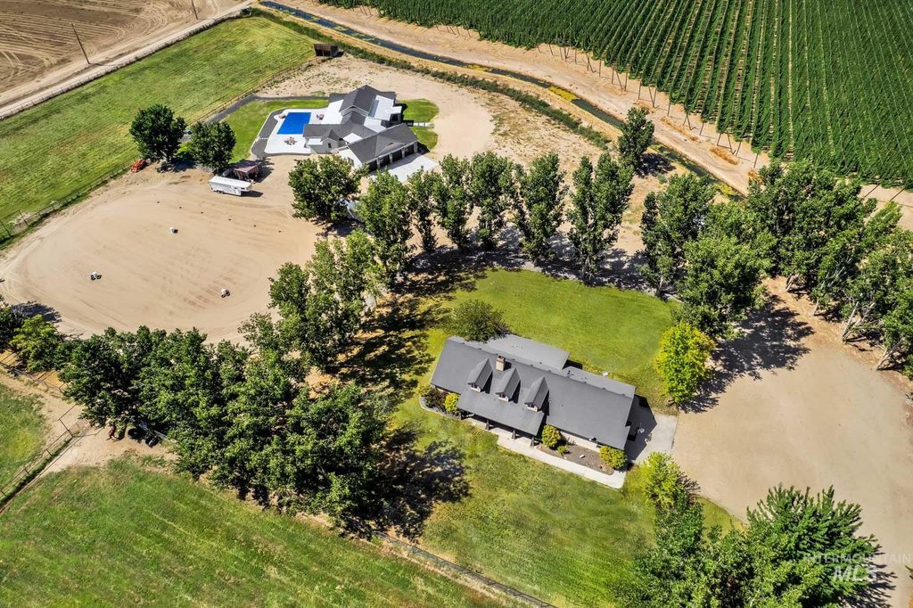 27114 Lower Pleasant Ridge, Wilder, ID 83676
