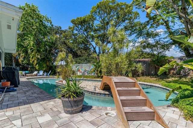 1456 CAMEO WAY, Clearwater, FL 33756
