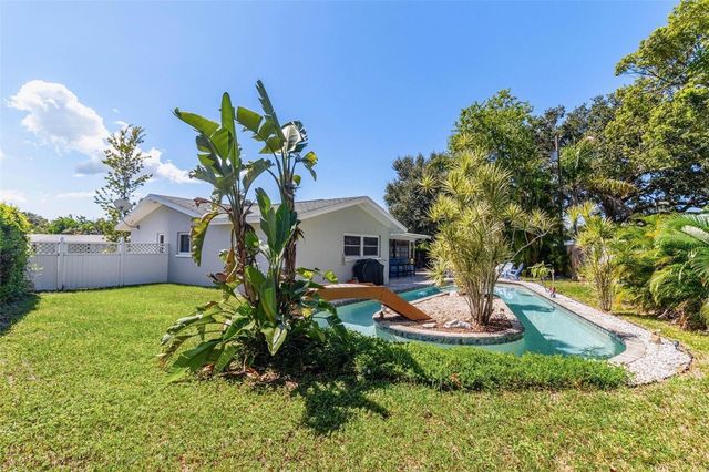 1456 CAMEO WAY, Clearwater, FL 33756