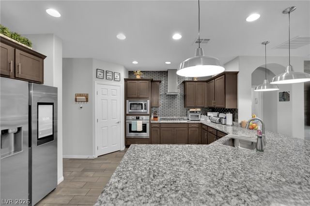 3326 Faywood Springs Avenue, Las Vegas, NV 89141