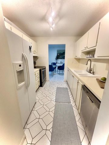 1111 S Ocean Boulevard E 315, Boca Raton, FL 33432