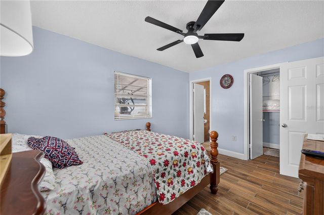 1241 DEEROCK DRIVE, Orlando, FL 32811