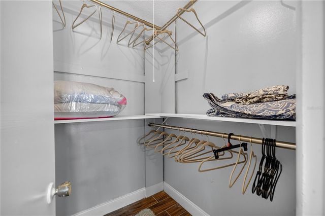 1241 DEEROCK DRIVE, Orlando, FL 32811