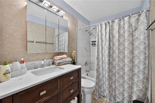 1241 DEEROCK DRIVE, Orlando, FL 32811