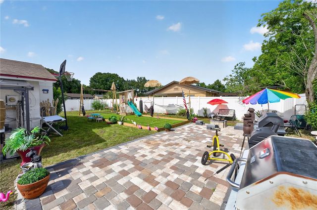 1241 DEEROCK DRIVE, Orlando, FL 32811
