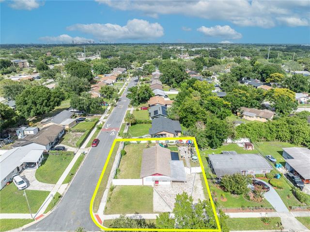 1241 DEEROCK DRIVE, Orlando, FL 32811
