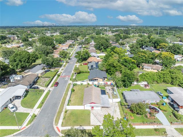 1241 DEEROCK DRIVE, Orlando, FL 32811