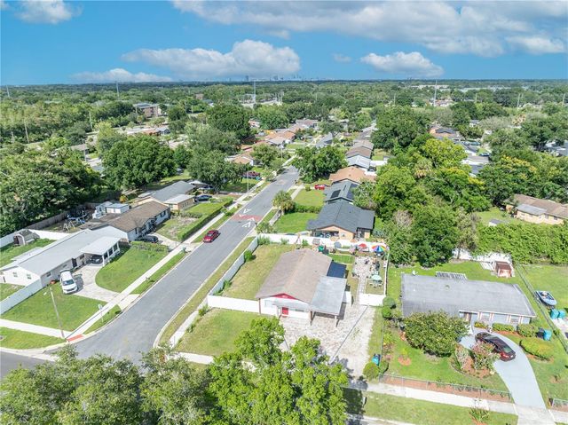 1241 DEEROCK DRIVE, Orlando, FL 32811