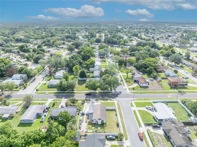 1241 DEEROCK DRIVE, Orlando, FL 32811