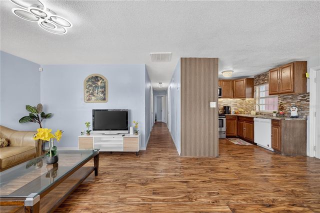 1241 DEEROCK DRIVE, Orlando, FL 32811