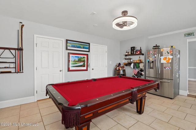 915 Wildwood Lane, Biloxi, MS 39532