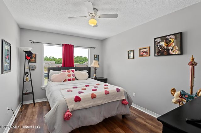 915 Wildwood Lane, Biloxi, MS 39532