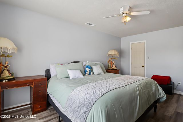 915 Wildwood Lane, Biloxi, MS 39532